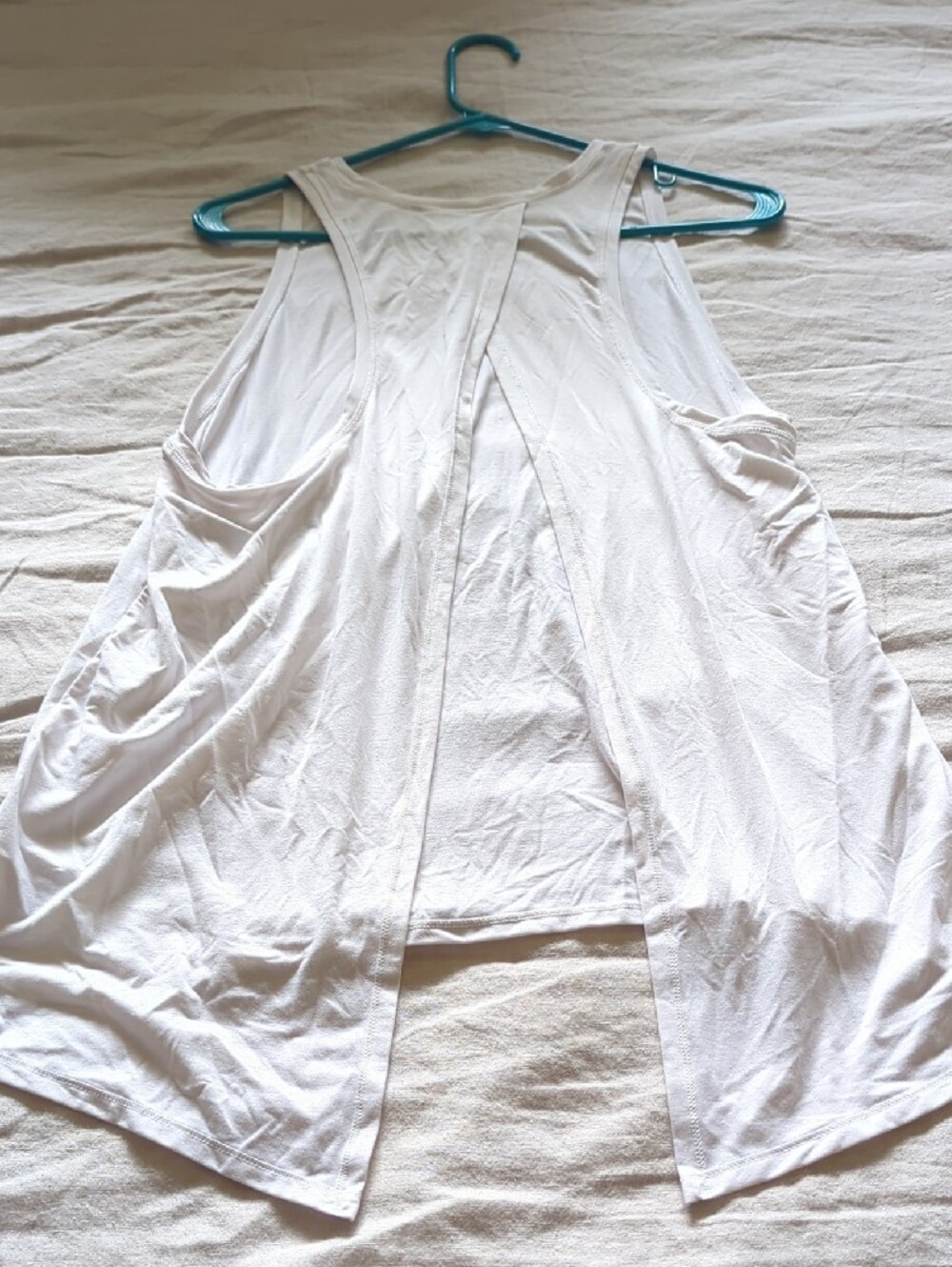 GapFit White Women's Open Back Exercise Top - size Large Tall - Picture 3 of 5
